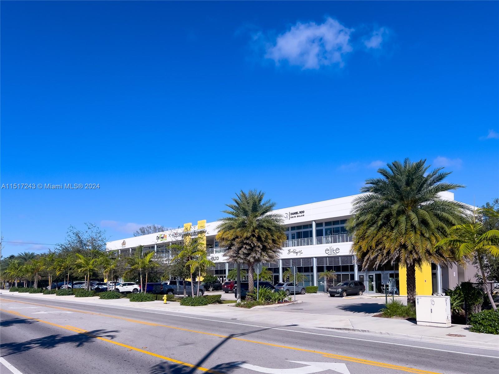 10887 NW 17th St #112, Sweetwater, Florida 33172, ,Businessopportunity,For Sale,10887 NW 17th St #112,A11517243