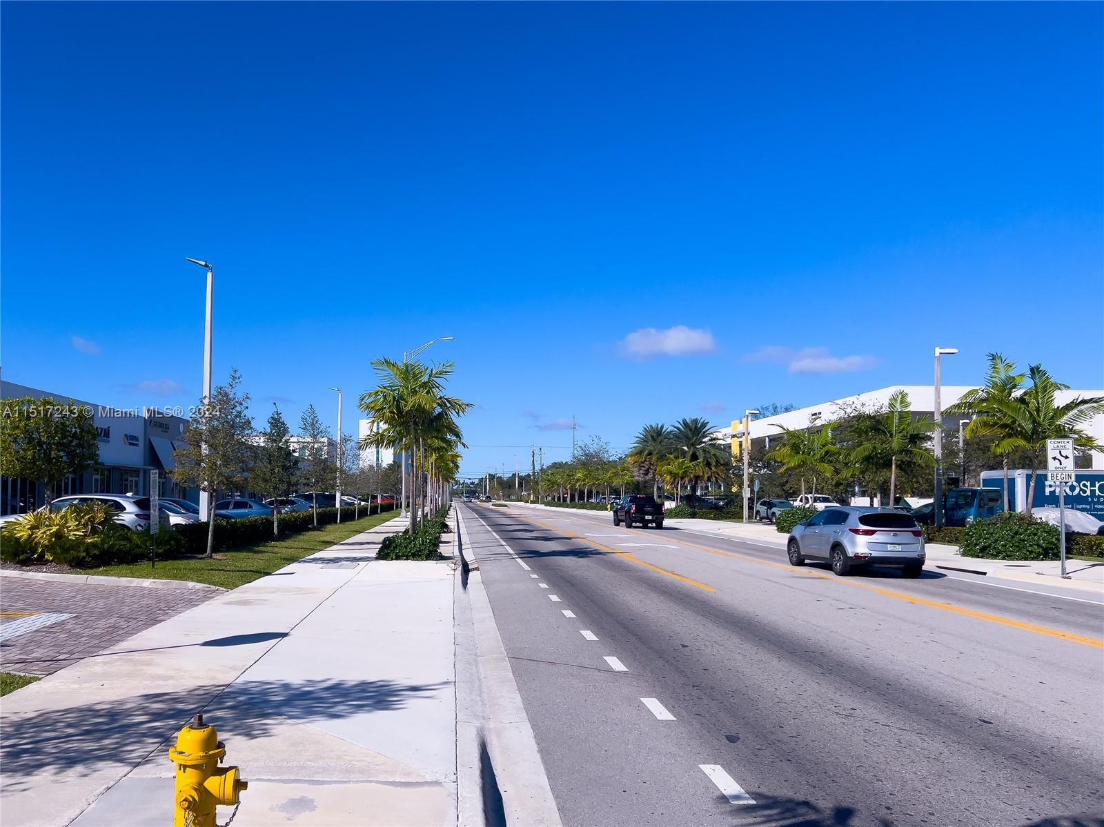 10887 NW 17th St #112, Sweetwater, Florida 33172, ,Businessopportunity,For Sale,10887 NW 17th St #112,A11517243