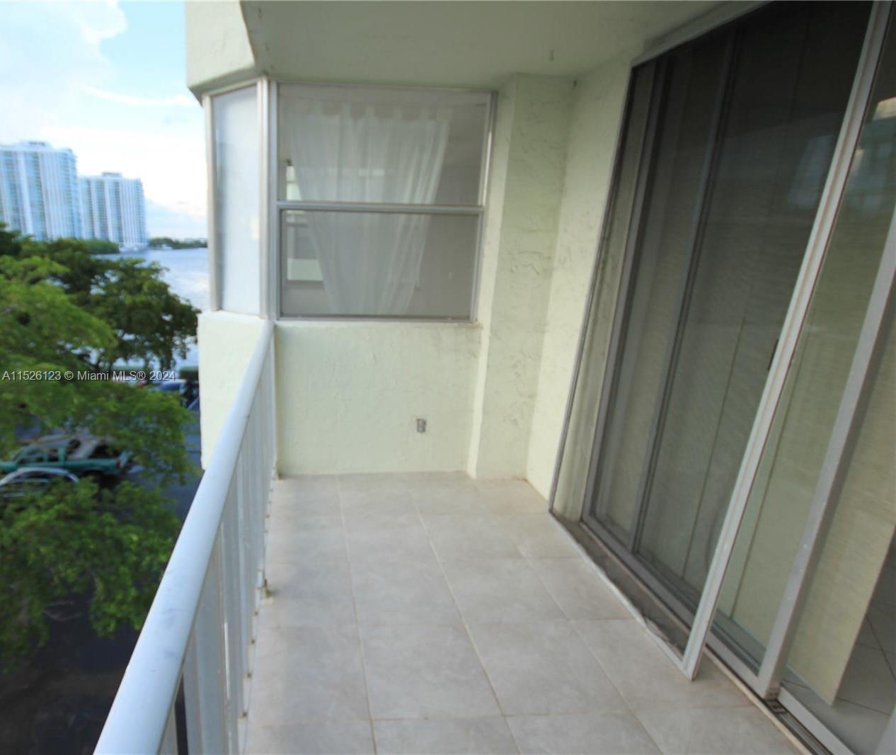 16558 NE 26th Ave #4H For Sale A11526123, FL