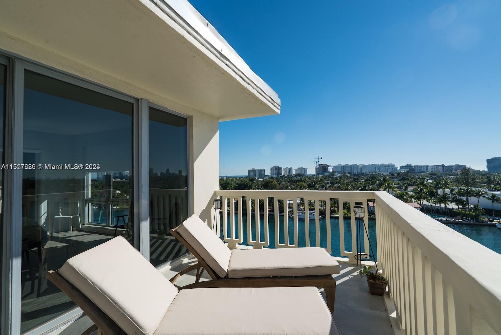 9111 E Bay Harbor Dr PHC, Bay Harbor Islands, Florida 33154, 2 Bedrooms Bedrooms, ,2 BathroomsBathrooms,Residential,For Sale,9111 E Bay Harbor Dr PHC,A11517626