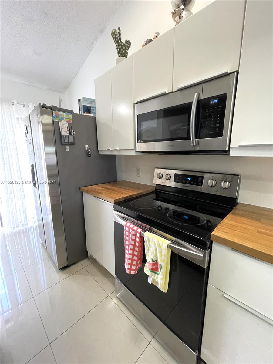 1744 NW 71st Ave 117, Plantation, Florida 33313, 2 Bedrooms Bedrooms, ,2 BathroomsBathrooms,Residential,For Sale,1744 NW 71st Ave 117,A11526420
