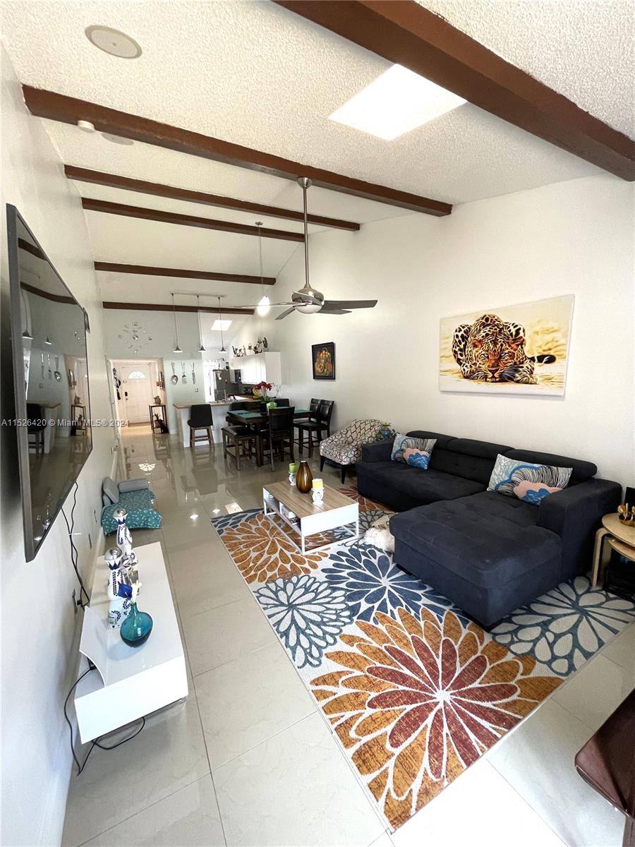 1744 NW 71st Ave 117, Plantation, Florida 33313, 2 Bedrooms Bedrooms, ,2 BathroomsBathrooms,Residential,For Sale,1744 NW 71st Ave 117,A11526420
