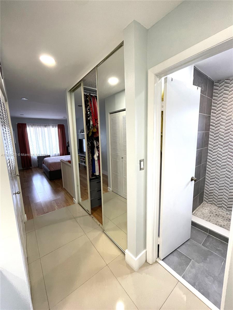 1744 NW 71st Ave 117, Plantation, Florida 33313, 2 Bedrooms Bedrooms, ,2 BathroomsBathrooms,Residential,For Sale,1744 NW 71st Ave 117,A11526420