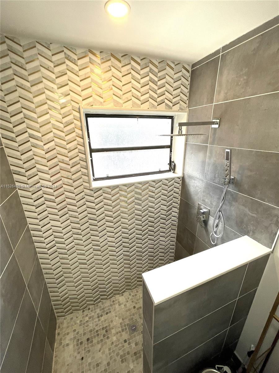 1744 NW 71st Ave 117, Plantation, Florida 33313, 2 Bedrooms Bedrooms, ,2 BathroomsBathrooms,Residential,For Sale,1744 NW 71st Ave 117,A11526420