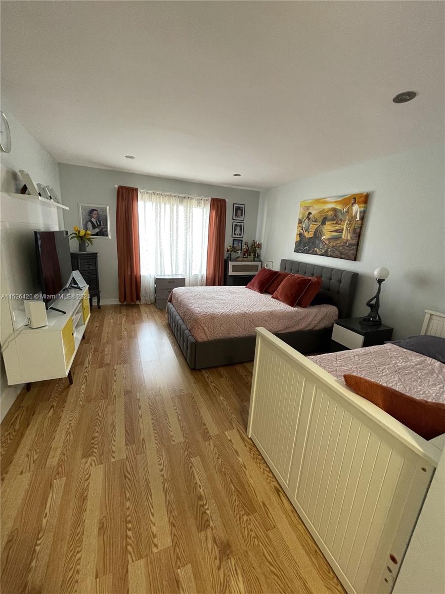 1744 NW 71st Ave 117, Plantation, Florida 33313, 2 Bedrooms Bedrooms, ,2 BathroomsBathrooms,Residential,For Sale,1744 NW 71st Ave 117,A11526420