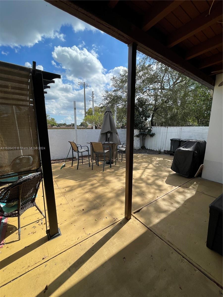 1744 NW 71st Ave 117, Plantation, Florida 33313, 2 Bedrooms Bedrooms, ,2 BathroomsBathrooms,Residential,For Sale,1744 NW 71st Ave 117,A11526420