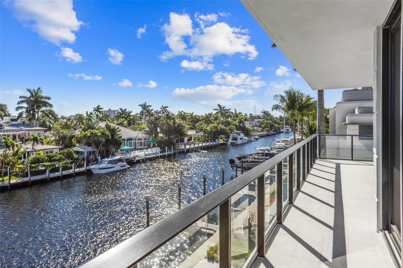 160 ISLE OF VENICE DR. #301, FORT LAUDERDALE, FL 33301 