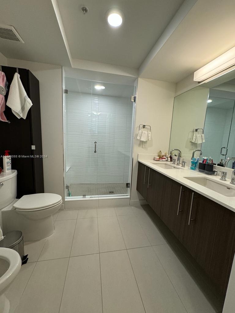 7751 NW 107th Ave 316, Doral, Florida 33178, 3 Bedrooms Bedrooms, ,2 BathroomsBathrooms,Residential,For Sale,7751 NW 107th Ave 316,A11525088