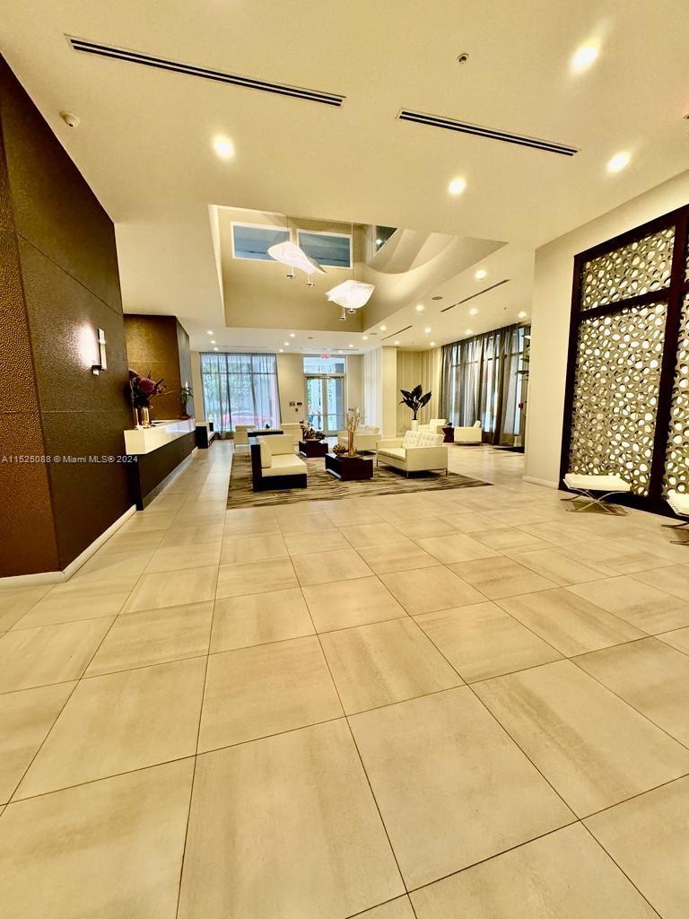 7751 NW 107th Ave 316, Doral, Florida 33178, 3 Bedrooms Bedrooms, ,2 BathroomsBathrooms,Residential,For Sale,7751 NW 107th Ave 316,A11525088