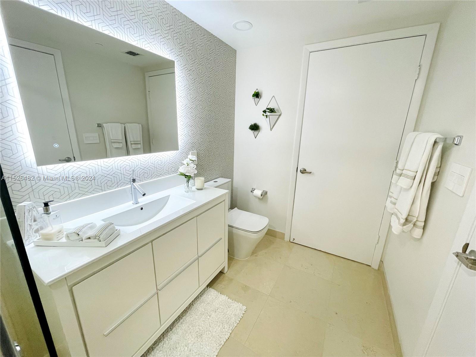 495 Brickell Ave 1201, Miami, Florida 33131, 3 Bedrooms Bedrooms, ,2 BathroomsBathrooms,Residentiallease,For Rent,495 Brickell Ave 1201,A11526482