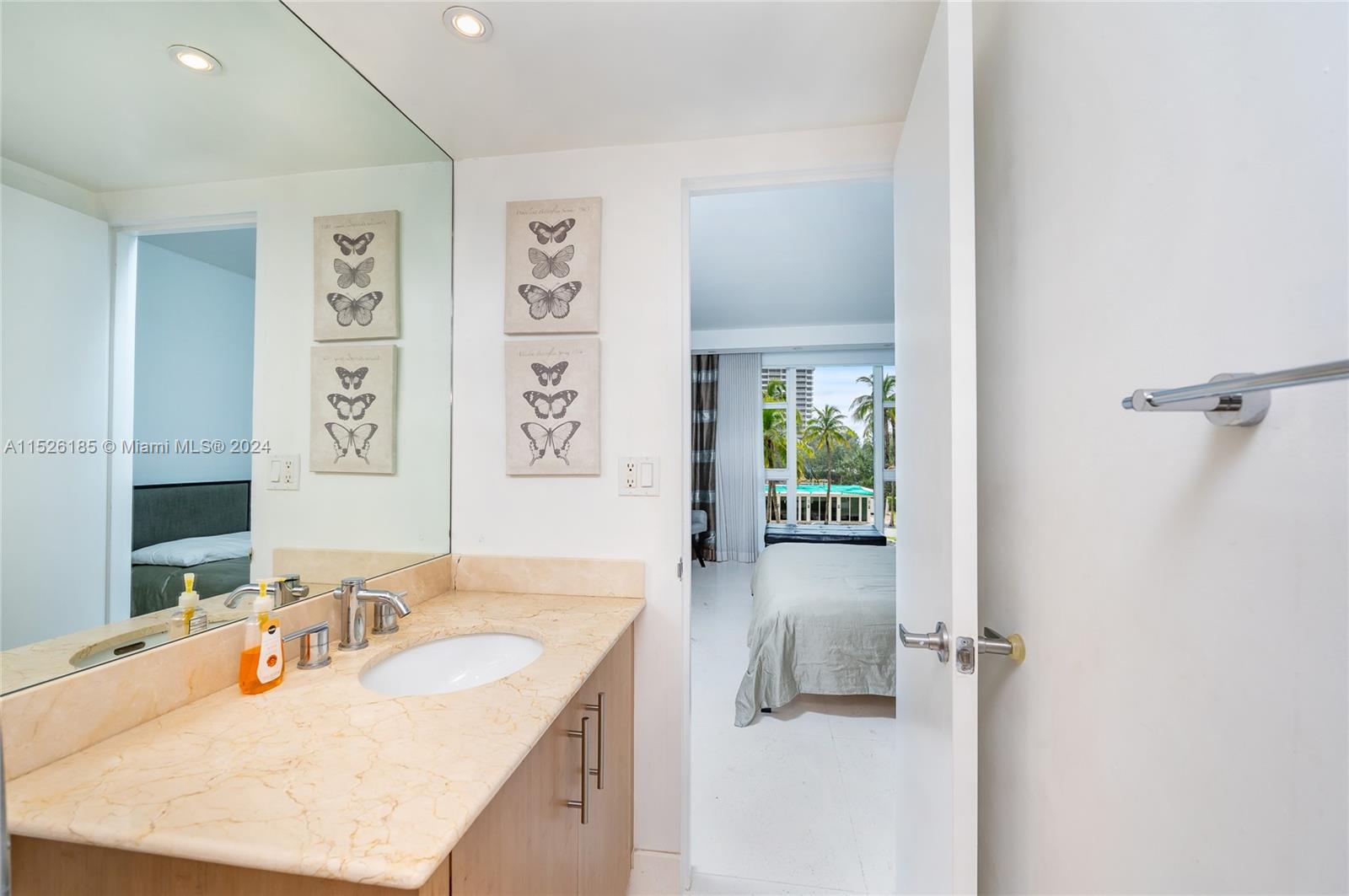 10275 Collins Ave 217, Bal Harbour, Florida 33154, 2 Bedrooms Bedrooms, ,2 BathroomsBathrooms,Residential,For Sale,10275 Collins Ave 217,A11526185