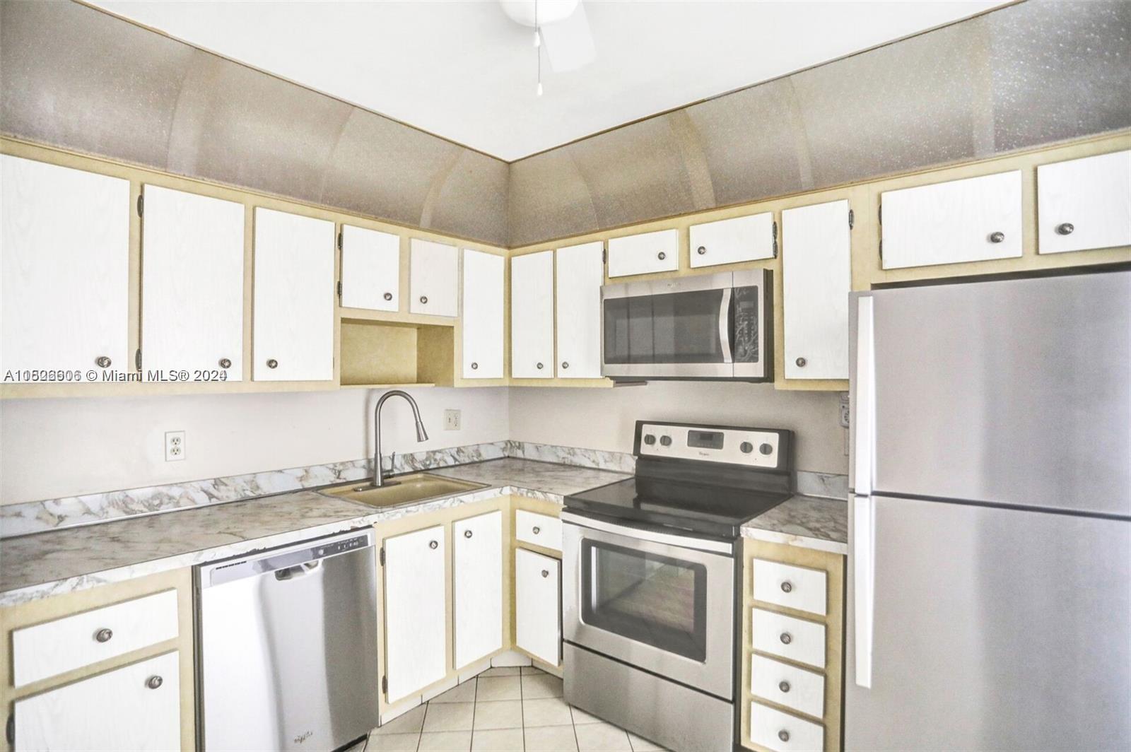 4740 NW 21st St 307, Lauderhill, Florida 33313, 2 Bedrooms Bedrooms, ,2 BathroomsBathrooms,Residentiallease,For Rent,4740 NW 21st St 307,A11526606