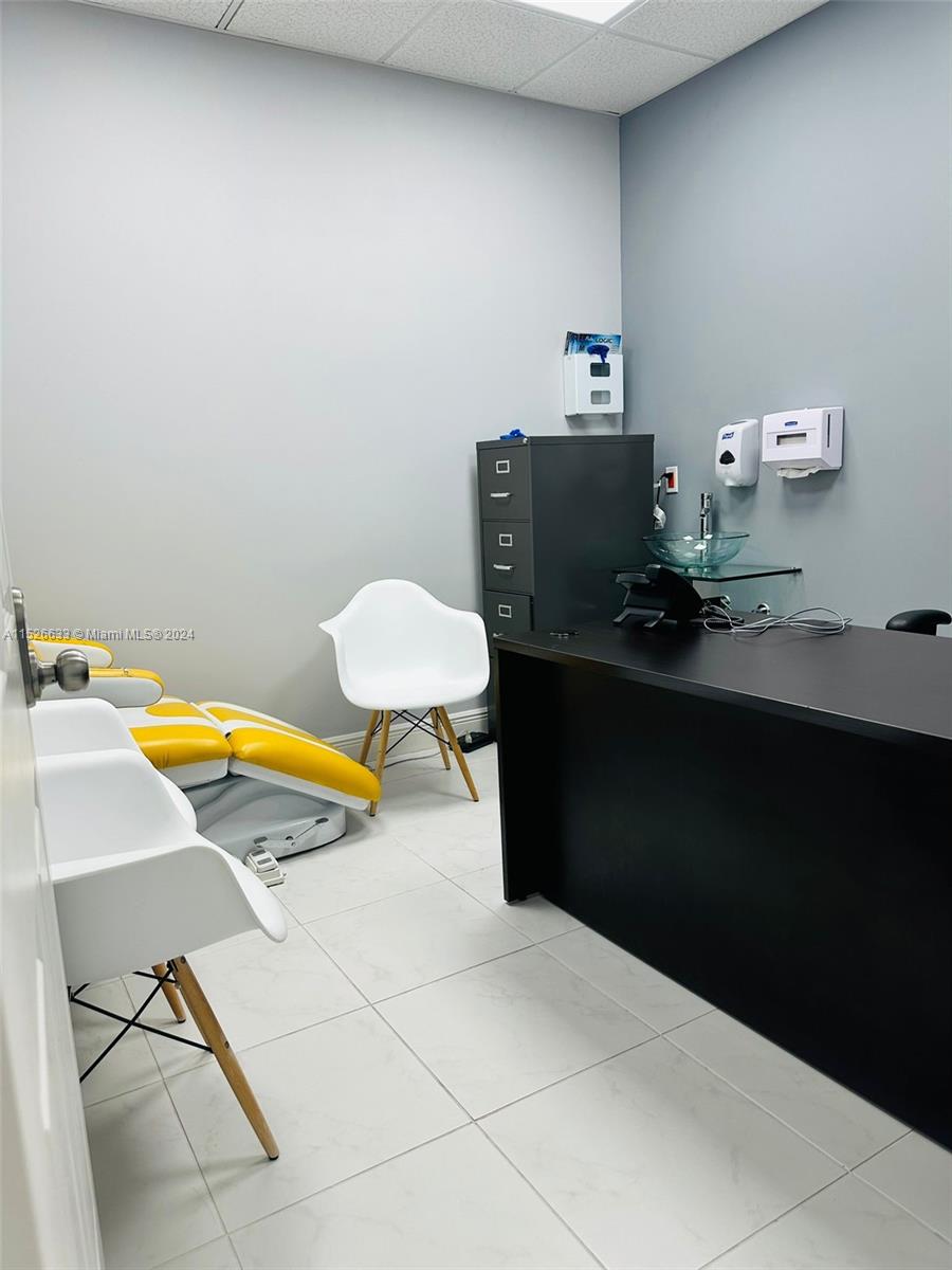 701 W Hallandale Beach Blvd 104, Hallandale Beach, Florida 33009, ,Commerciallease,For Rent,701 W Hallandale Beach Blvd 104,A11526633