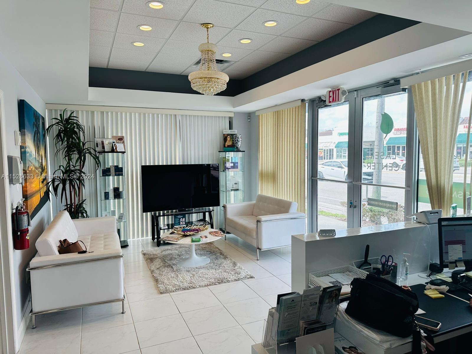 701 W Hallandale Beach Blvd 104, Hallandale Beach, Florida 33009, ,Commerciallease,For Rent,701 W Hallandale Beach Blvd 104,A11526633