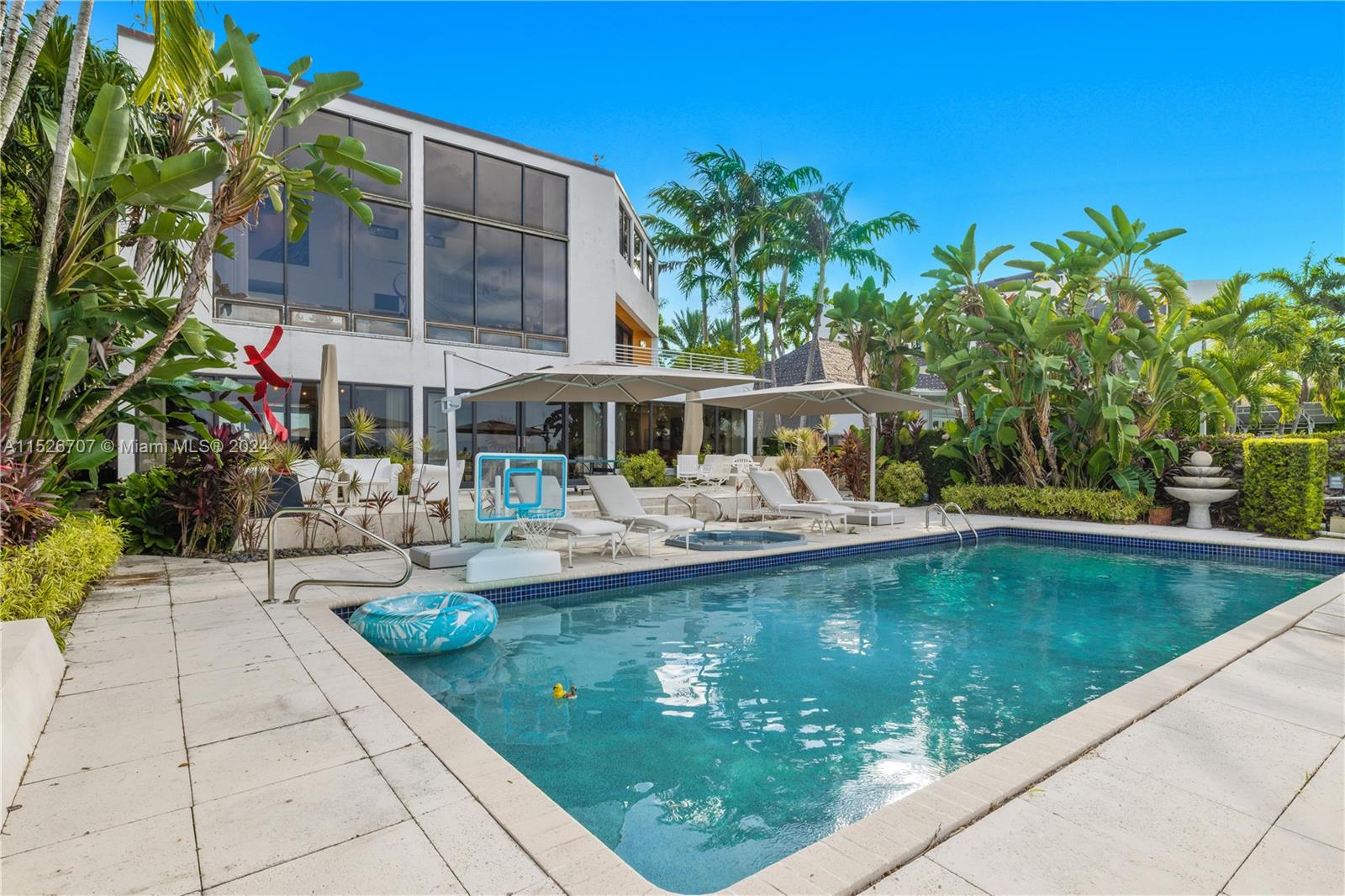 279 N Hibiscus Dr, Miami Beach, Florida 33139, 5 Bedrooms Bedrooms, ,5 BathroomsBathrooms,Residential,For Sale,279 N Hibiscus Dr,A11526707