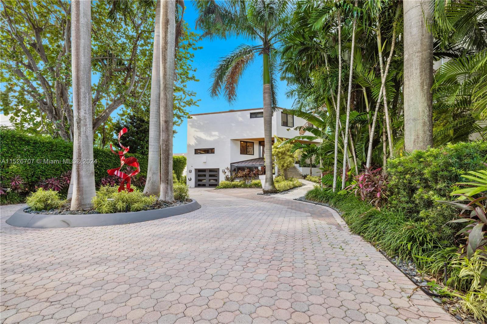 279 N Hibiscus Dr, Miami Beach, Florida 33139, 5 Bedrooms Bedrooms, ,5 BathroomsBathrooms,Residential,For Sale,279 N Hibiscus Dr,A11526707