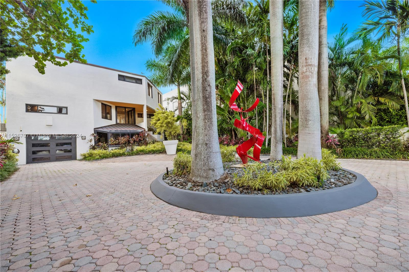 279 N Hibiscus Dr, Miami Beach, Florida 33139, 5 Bedrooms Bedrooms, ,5 BathroomsBathrooms,Residential,For Sale,279 N Hibiscus Dr,A11526707