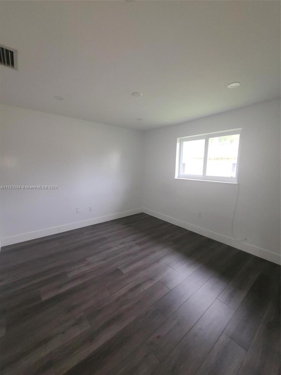 1864 NW 28th St, Miami, Florida 33142, ,Residentialincome,For Sale,1864 NW 28th St,A11523384