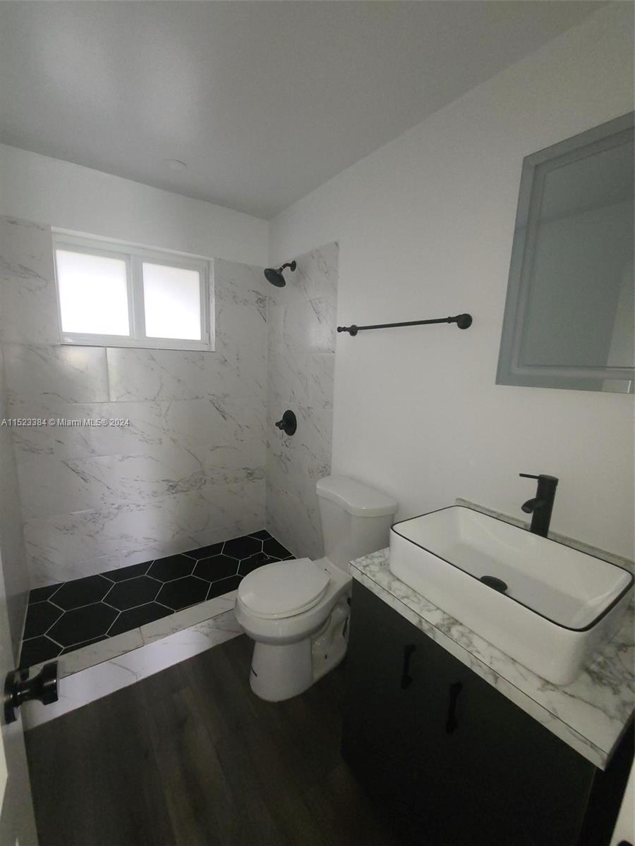 1864 NW 28th St, Miami, Florida 33142, ,Residentialincome,For Sale,1864 NW 28th St,A11523384