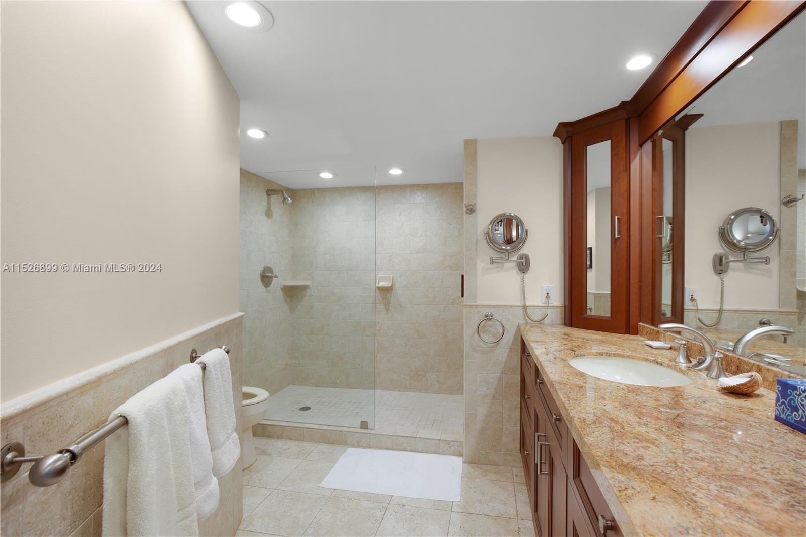 Principal Bathroom