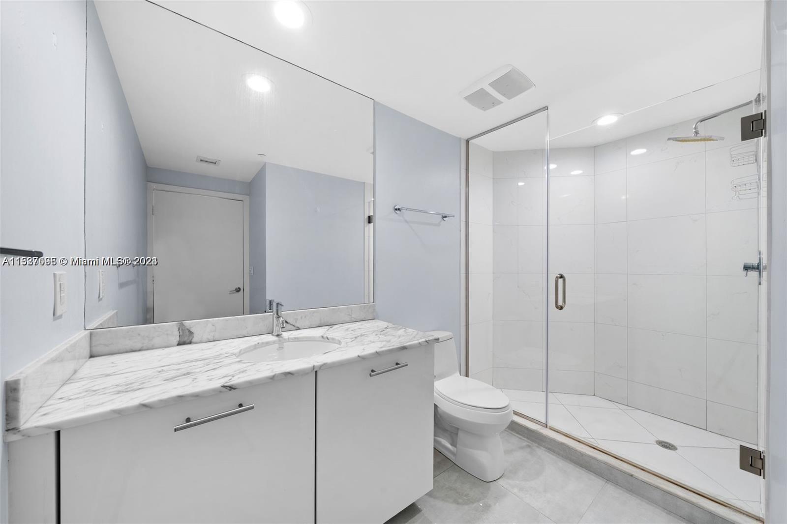 500 Brickell Ave 1901, Miami, Florida 33131, 3 Bedrooms Bedrooms, ,3 BathroomsBathrooms,Residential,For Sale,500 Brickell Ave 1901,A11527095