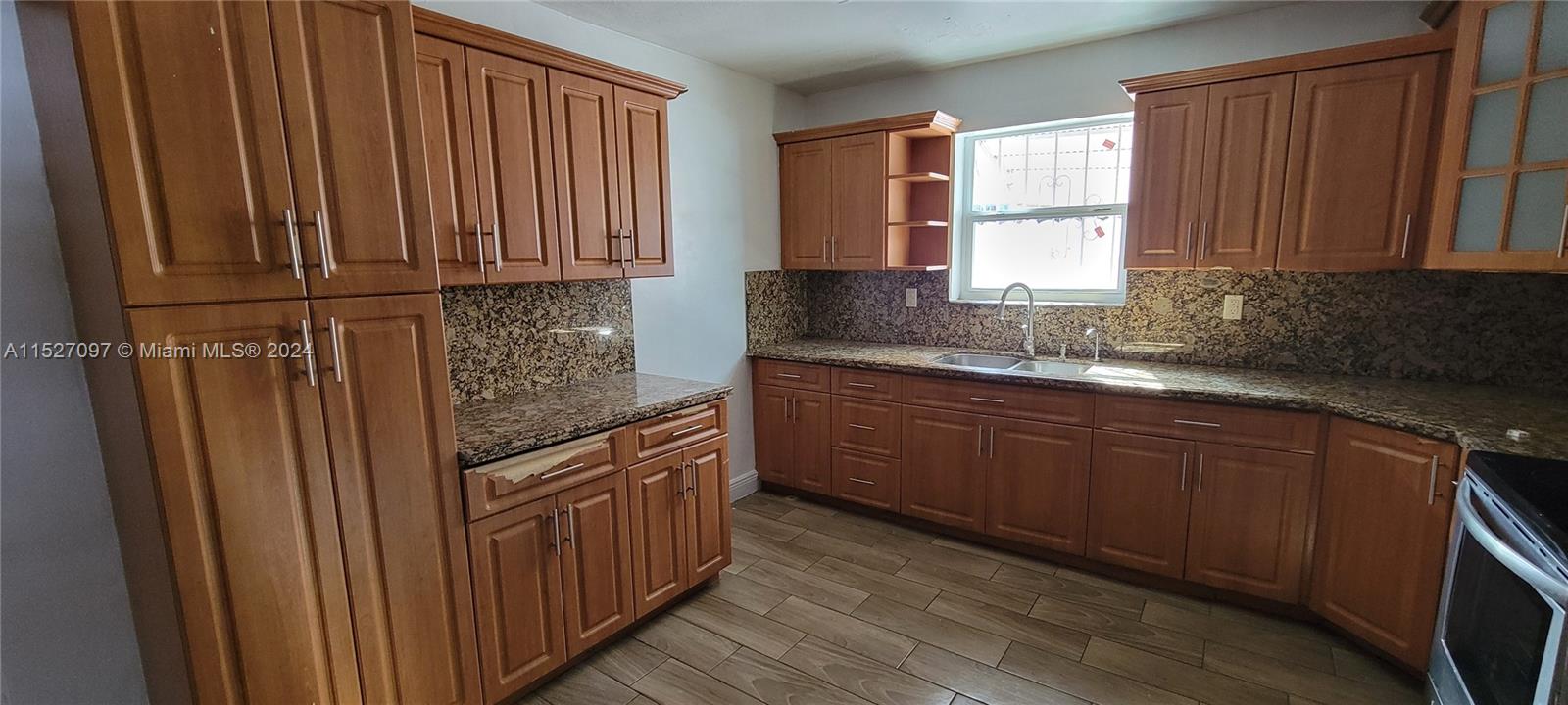 North Miami Beach, Florida 33162, 2 Bedrooms Bedrooms, ,2 BathroomsBathrooms,Residentiallease,For Rent,A11527097