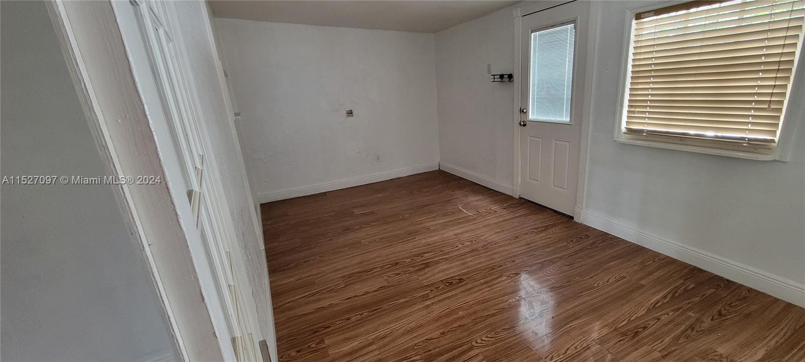 North Miami Beach, Florida 33162, 2 Bedrooms Bedrooms, ,2 BathroomsBathrooms,Residentiallease,For Rent,A11527097