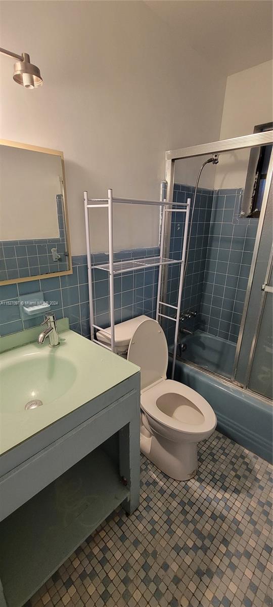 North Miami Beach, Florida 33162, 2 Bedrooms Bedrooms, ,2 BathroomsBathrooms,Residentiallease,For Rent,A11527097