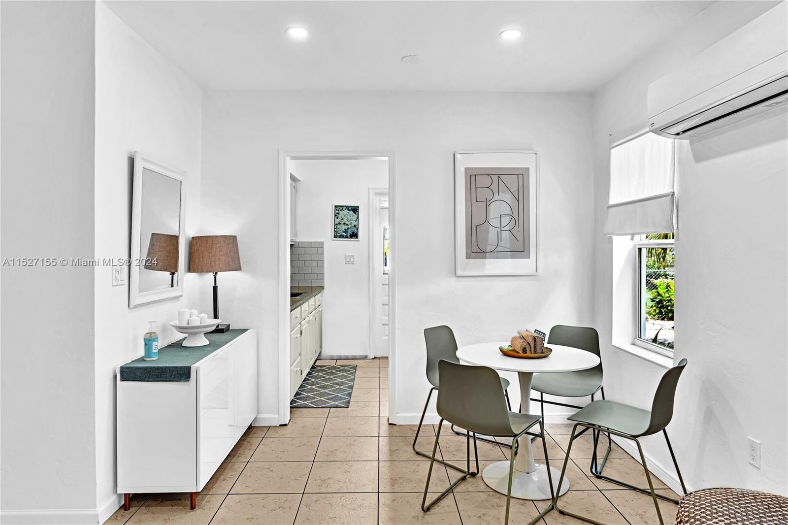 1220 NE 128th St, North Miami, Florida 33161, 2 Bedrooms Bedrooms, ,1 BathroomBathrooms,Residential,For Sale,1220 NE 128th St,A11527155