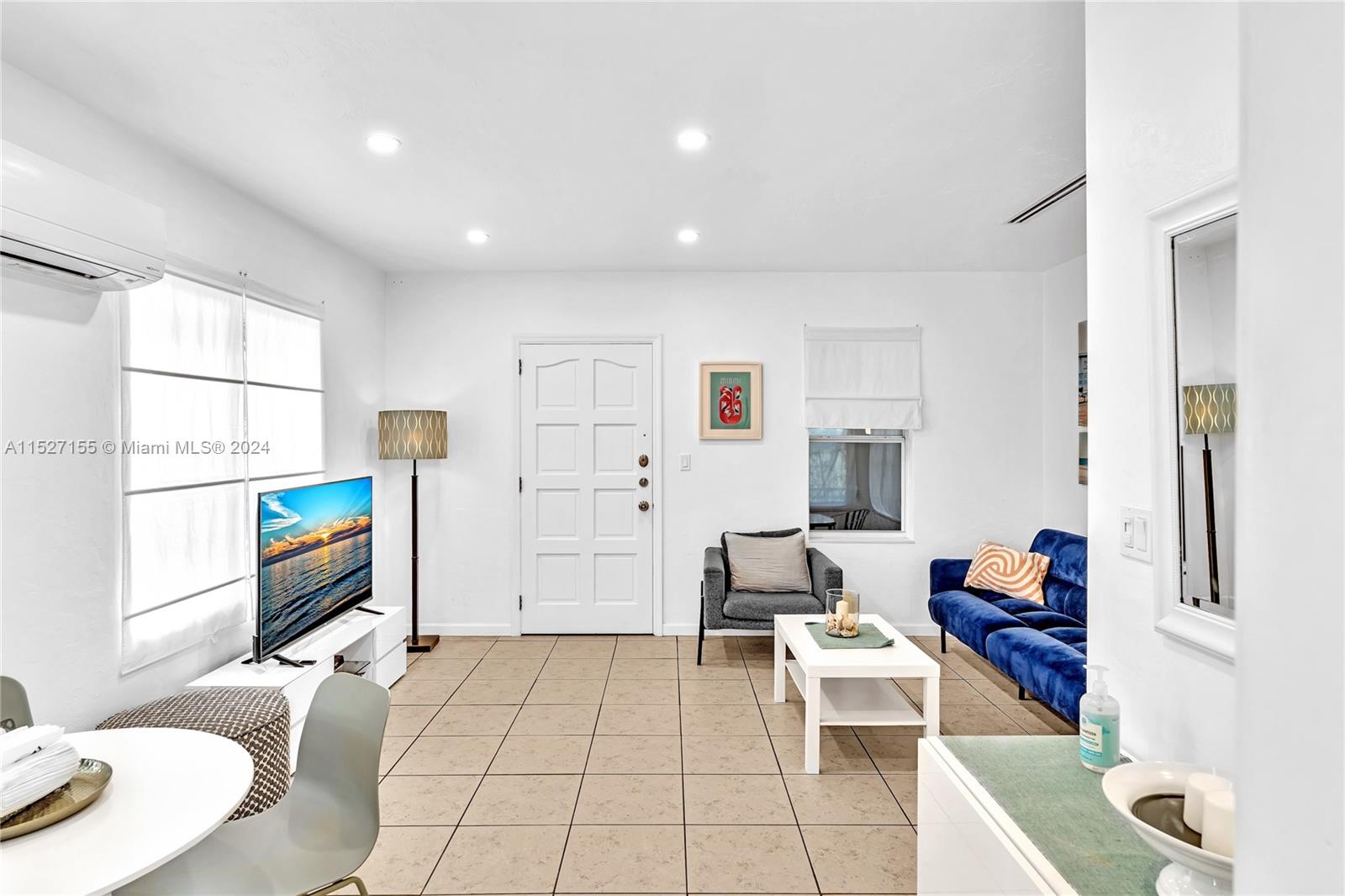 1220 NE 128th St, North Miami, Florida 33161, 2 Bedrooms Bedrooms, ,1 BathroomBathrooms,Residential,For Sale,1220 NE 128th St,A11527155