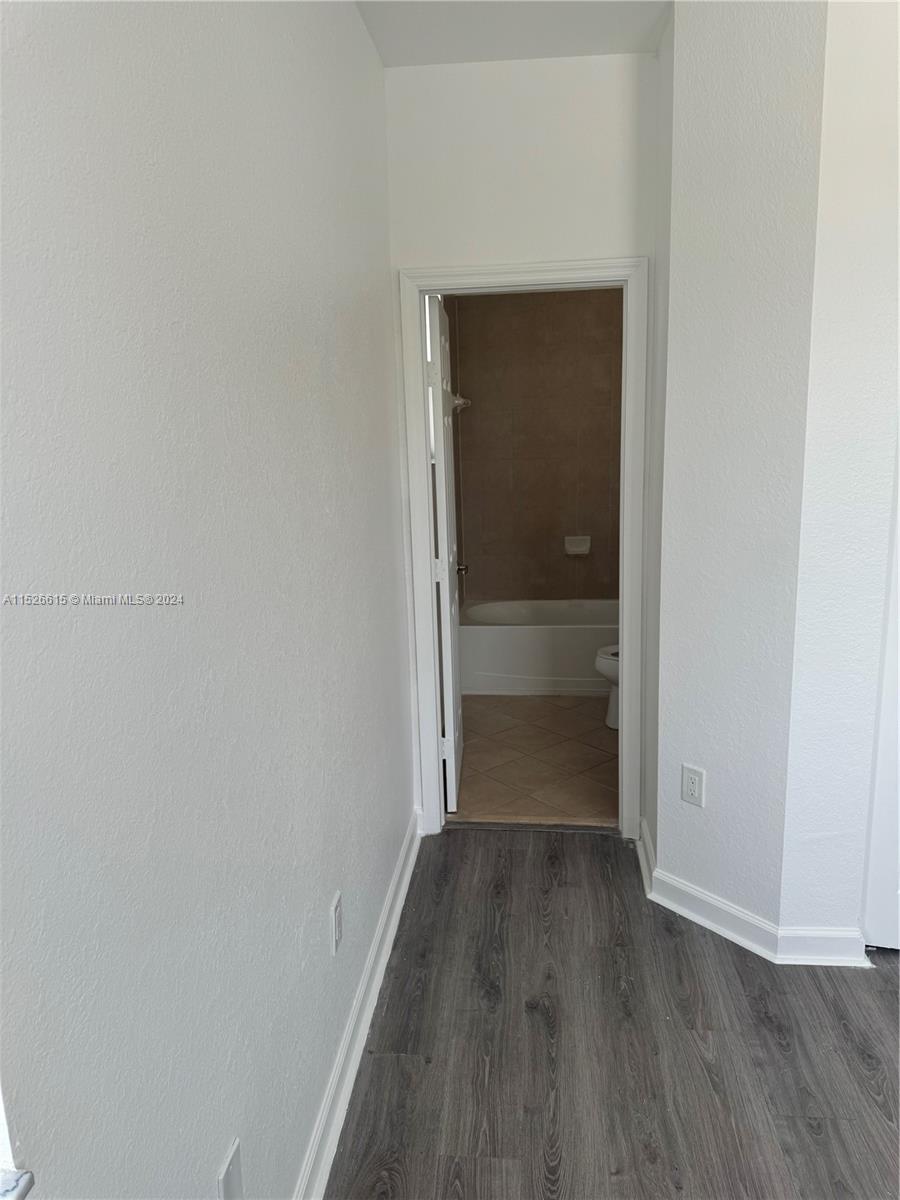 11357 SW 234th Ln, Homestead, Florida 33032, 4 Bedrooms Bedrooms, ,3 BathroomsBathrooms,Residentiallease,For Rent,11357 SW 234th Ln,A11526615