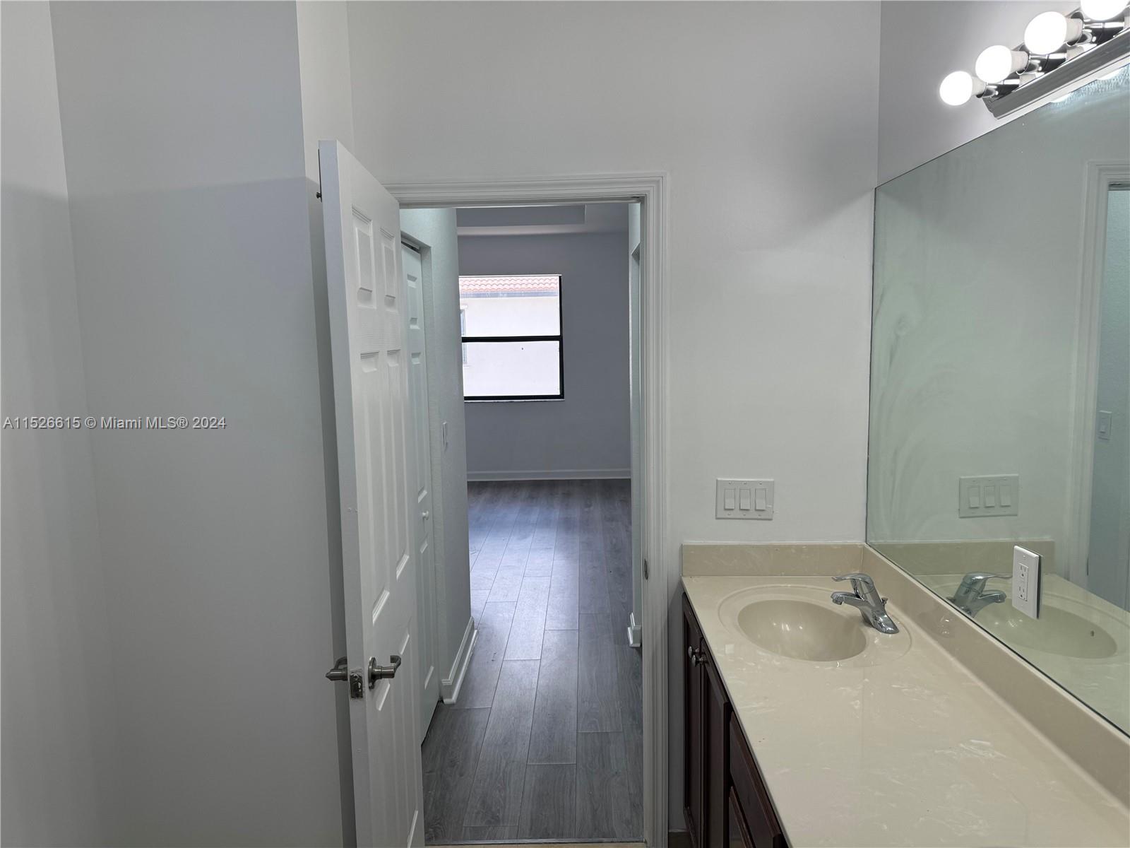 11357 SW 234th Ln, Homestead, Florida 33032, 4 Bedrooms Bedrooms, ,3 BathroomsBathrooms,Residentiallease,For Rent,11357 SW 234th Ln,A11526615