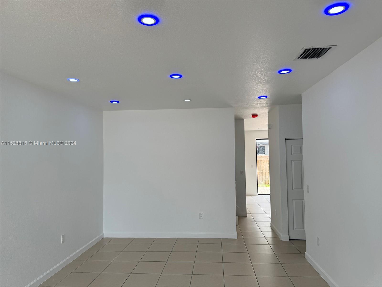 11357 SW 234th Ln, Homestead, Florida 33032, 4 Bedrooms Bedrooms, ,3 BathroomsBathrooms,Residentiallease,For Rent,11357 SW 234th Ln,A11526615