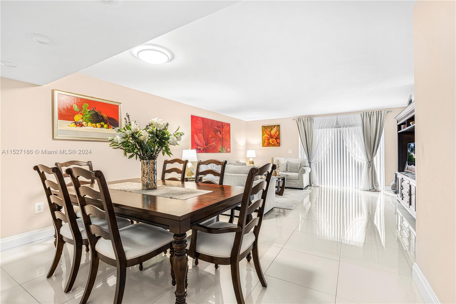 Doral, Florida 33178, 2 Bedrooms Bedrooms, ,2 BathroomsBathrooms,Residential,For Sale,A11527186