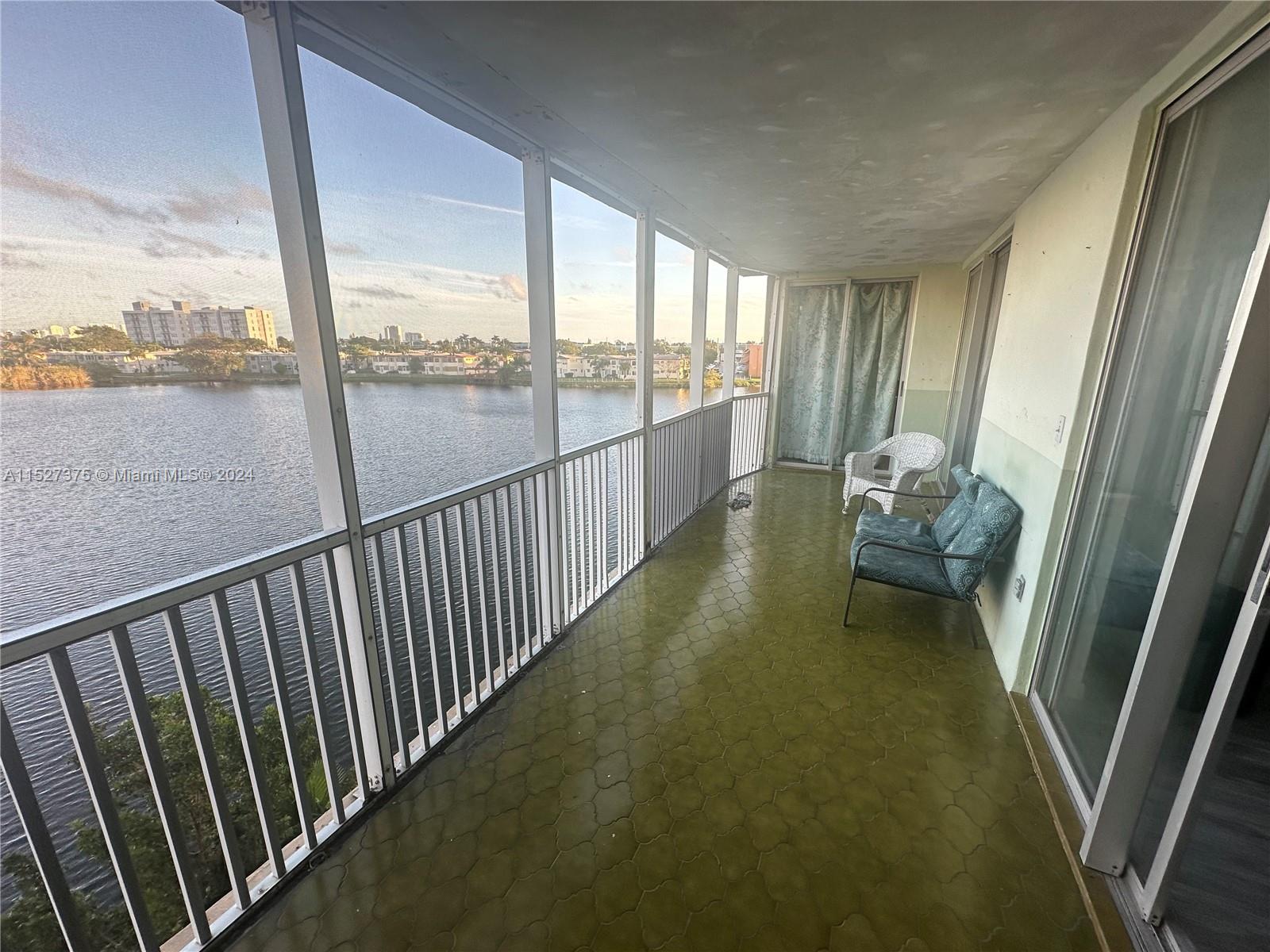 Miami, Florida 33179, 2 Bedrooms Bedrooms, ,2 BathroomsBathrooms,Residential,For Sale,A11527375