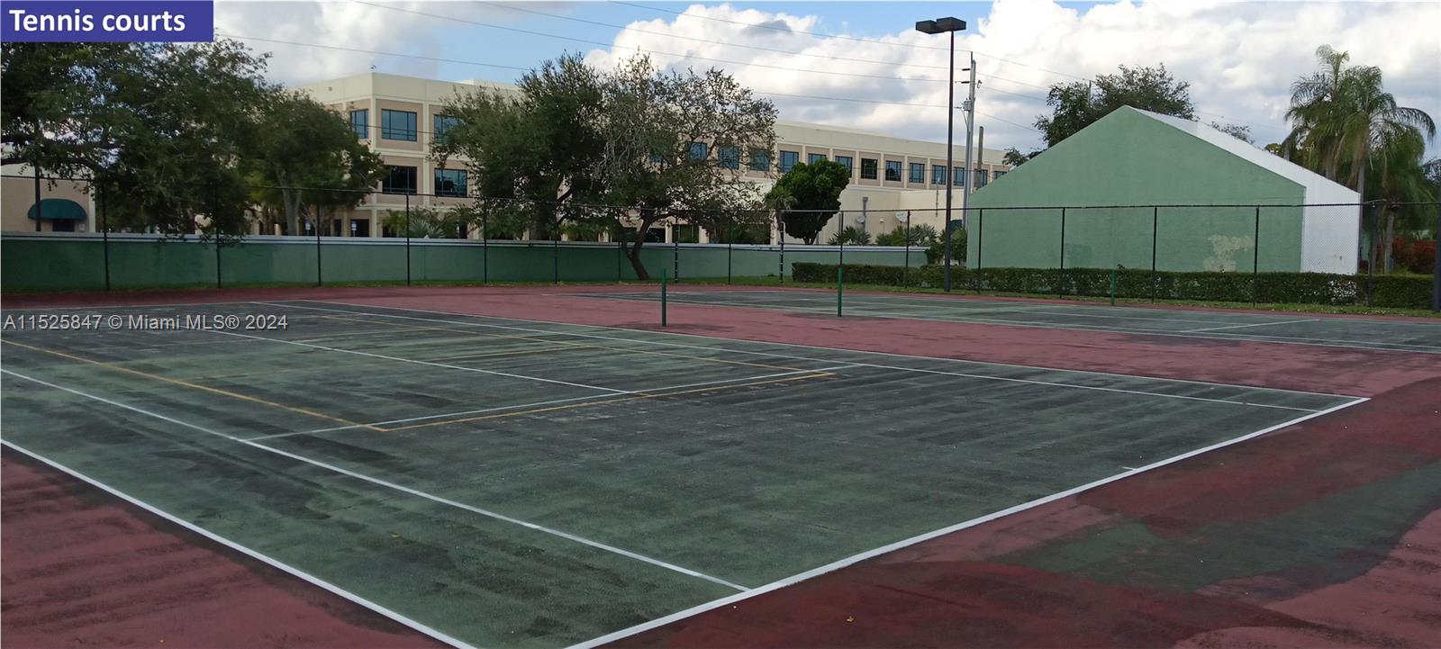 3425 NW 44th St 205, Oakland Park, Florida 33309, 2 Bedrooms Bedrooms, ,2 BathroomsBathrooms,Residentiallease,For Rent,3425 NW 44th St 205,A11525847