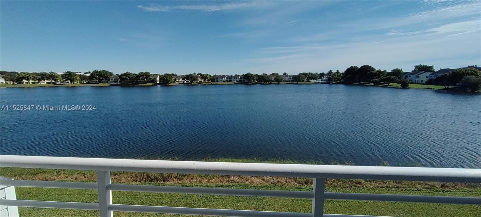 3425 NW 44th St 205, Oakland Park, Florida 33309, 2 Bedrooms Bedrooms, ,2 BathroomsBathrooms,Residentiallease,For Rent,3425 NW 44th St 205,A11525847