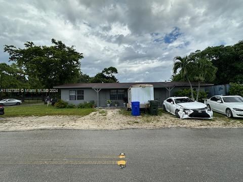 1248 SW 32nd Ave, Fort Lauderdale, Florida 33312, ,Residentialincome,For Sale,1248 SW 32nd Ave,A11527383