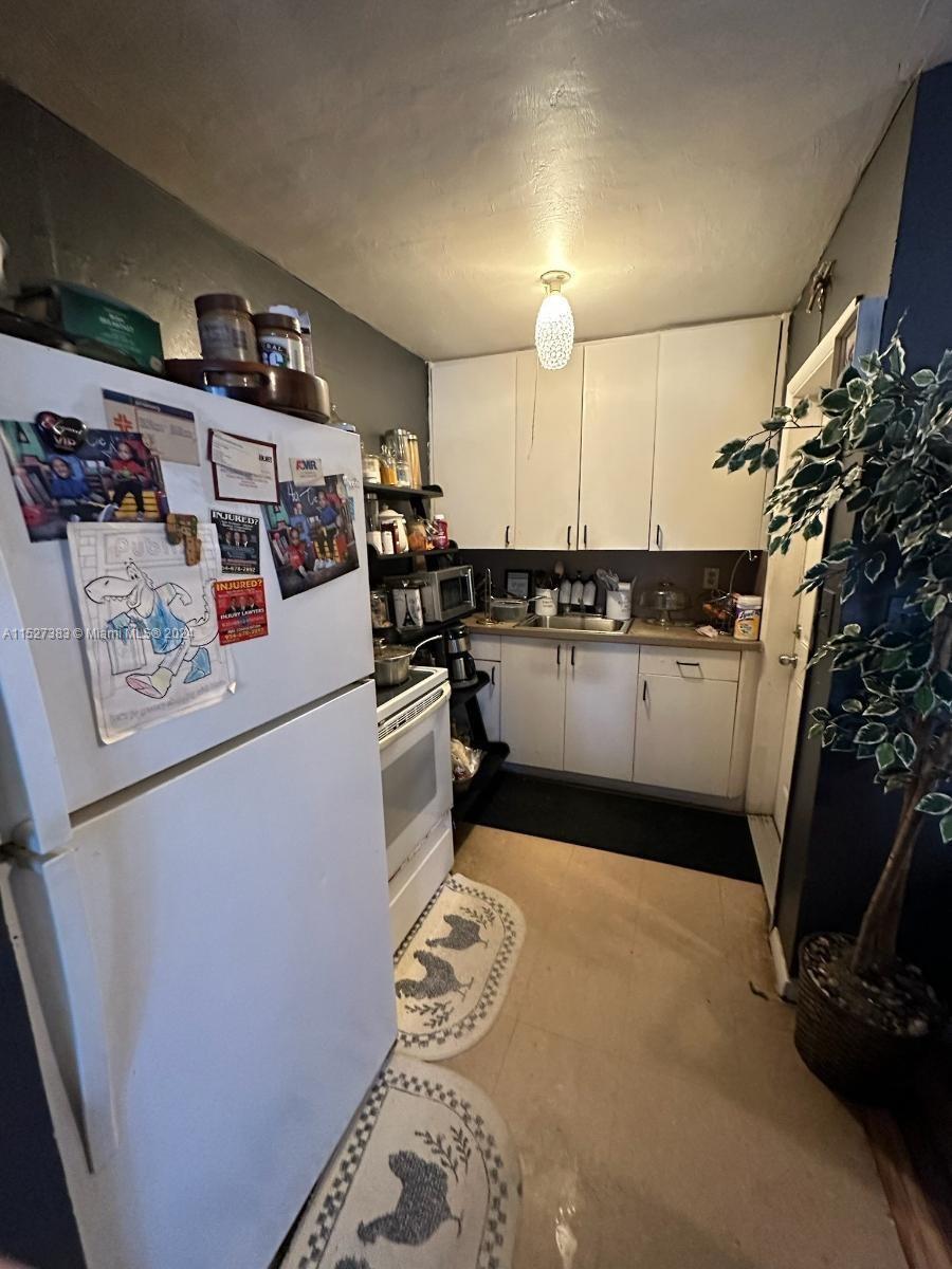 1248 SW 32nd Ave, Fort Lauderdale, Florida 33312, ,Residentialincome,For Sale,1248 SW 32nd Ave,A11527383