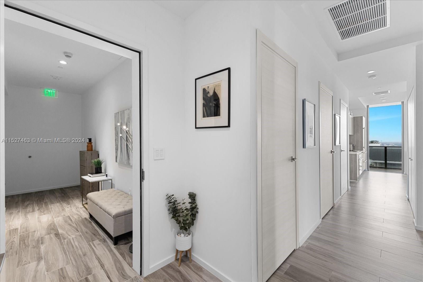 801 S Miami Ave 5209, Miami, Florida 33130, 3 Bedrooms Bedrooms, ,3 BathroomsBathrooms,Residential,For Sale,801 S Miami Ave 5209,A11527463