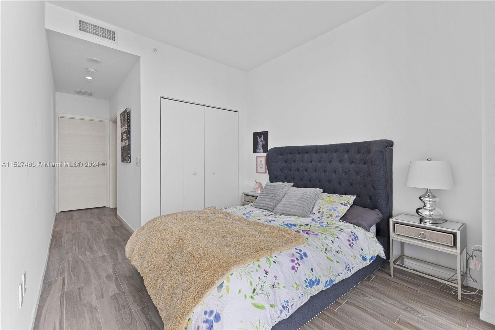 801 S Miami Ave 5209, Miami, Florida 33130, 3 Bedrooms Bedrooms, ,3 BathroomsBathrooms,Residential,For Sale,801 S Miami Ave 5209,A11527463