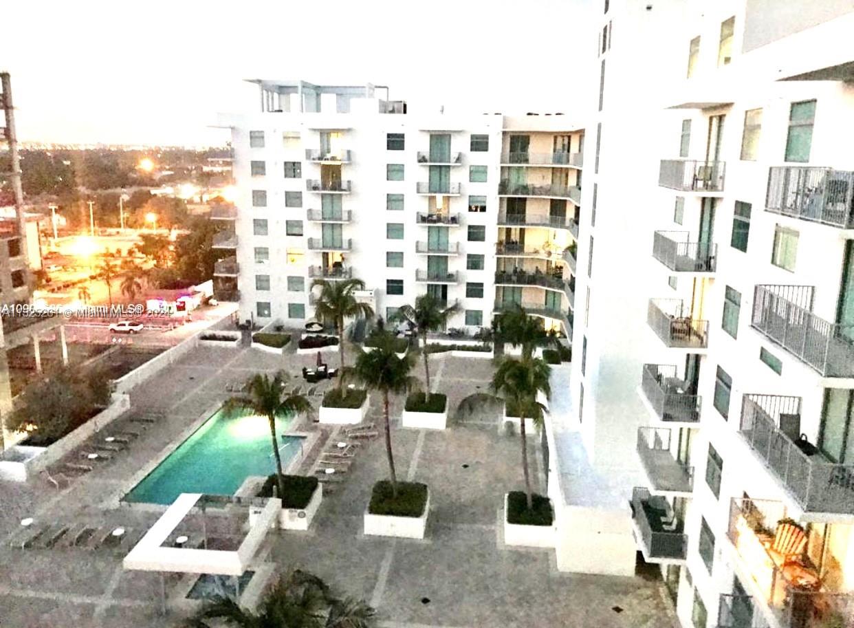 140 S Dixie Hwy 925, Hollywood, Florida 33020, 2 Bedrooms Bedrooms, ,2 BathroomsBathrooms,Residential,For Sale,140 S Dixie Hwy 925,A11525261