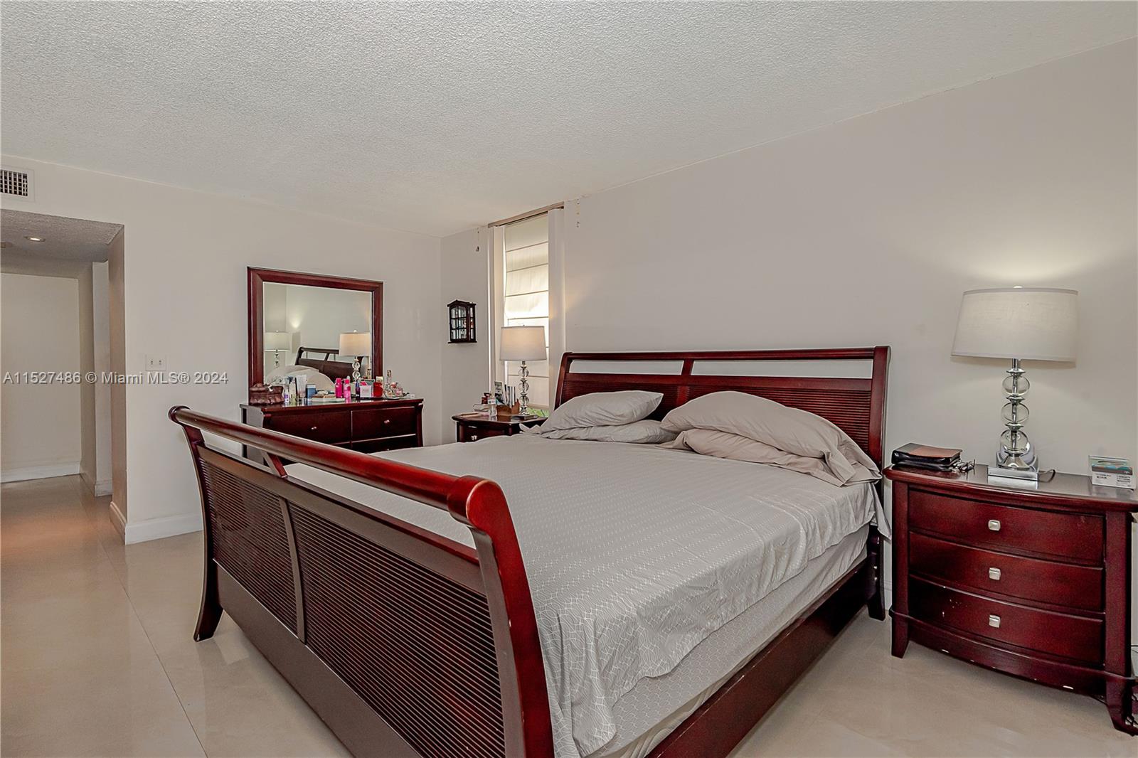 3690 Inverrary Dr 1Z, Lauderhill, Florida 33319, 2 Bedrooms Bedrooms, ,2 BathroomsBathrooms,Residential,For Sale,3690 Inverrary Dr 1Z,A11527486