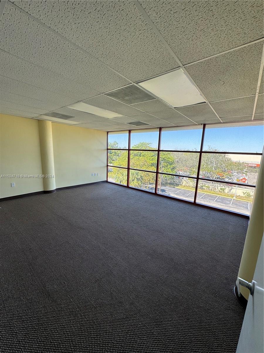 1799 W Oakland Park Blvd, Oakland Park, Florida 33311, ,Commerciallease,For Rent,1799 W Oakland Park Blvd,A11524710