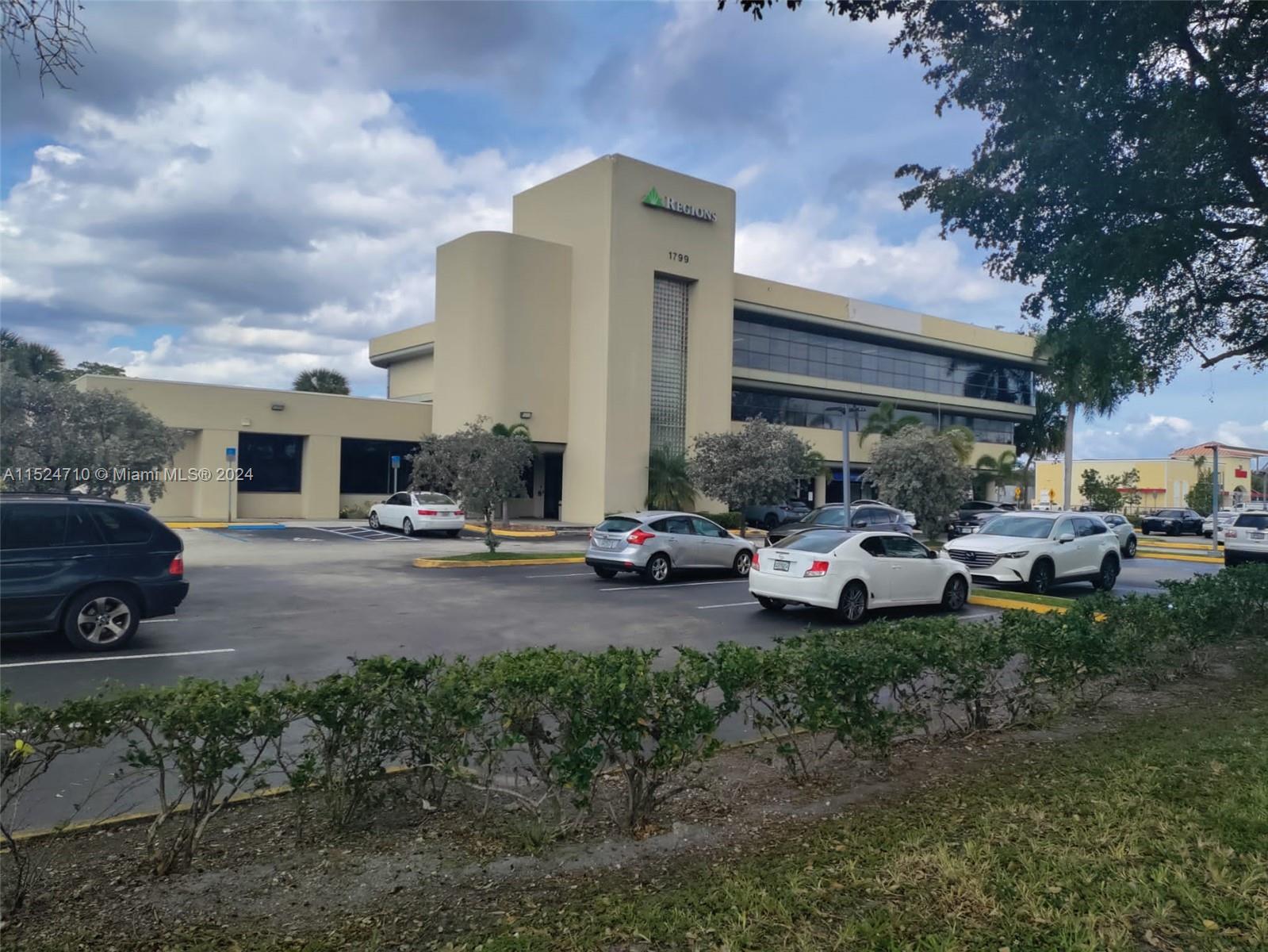 1799 W Oakland Park Blvd, Oakland Park, Florida 33311, ,Commerciallease,For Rent,1799 W Oakland Park Blvd,A11524710