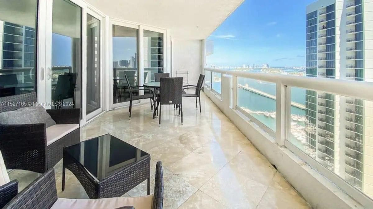 1717 N Bayshore Dr A-2741, Miami, Florida 33132, 3 Bedrooms Bedrooms, ,2 BathroomsBathrooms,Residentiallease,For Rent,1717 N Bayshore Dr A-2741,A11527165