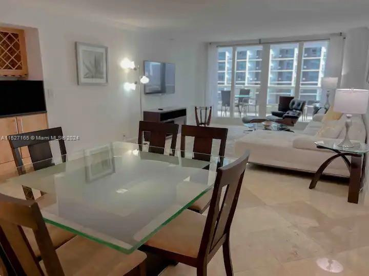 1717 N Bayshore Dr A-2741, Miami, Florida 33132, 3 Bedrooms Bedrooms, ,2 BathroomsBathrooms,Residentiallease,For Rent,1717 N Bayshore Dr A-2741,A11527165