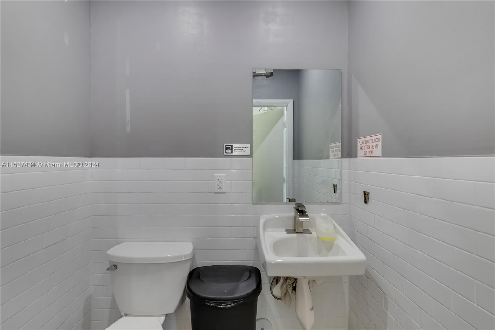 Fort Lauderdale, Florida 33316, ,Businessopportunity,For Sale,A11527434