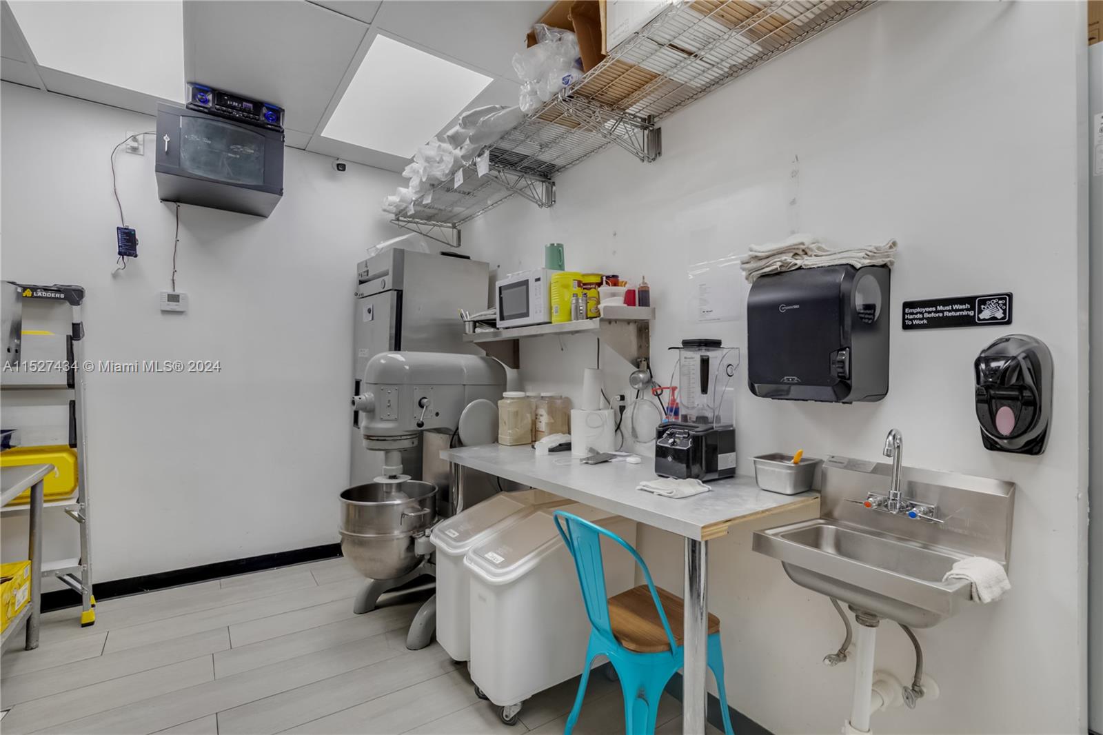 Fort Lauderdale, Florida 33316, ,Businessopportunity,For Sale,A11527434