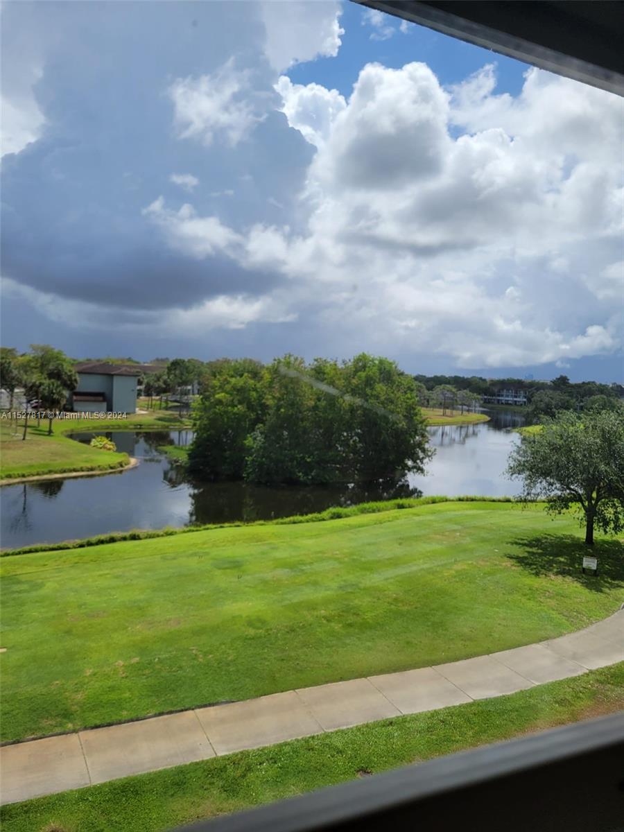 2420 SW 81st Ave 404, Davie, Florida 33324, 1 Bedroom Bedrooms, ,1 BathroomBathrooms,Residential,For Sale,2420 SW 81st Ave 404,A11527817